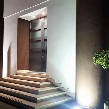 Casanova Bed and Breakfast 4*