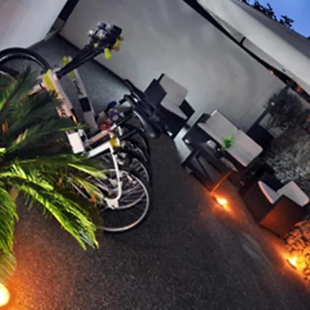 Casanova Bed and Breakfast 4*